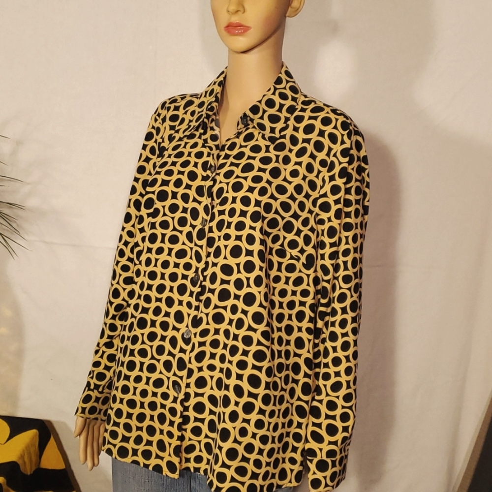 Naomi 100% polyester blouse